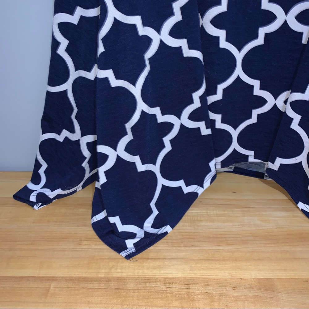 💝💝5/$25💝💝Moroccan Geometric Pattern Tunic - Picture 4 of 4